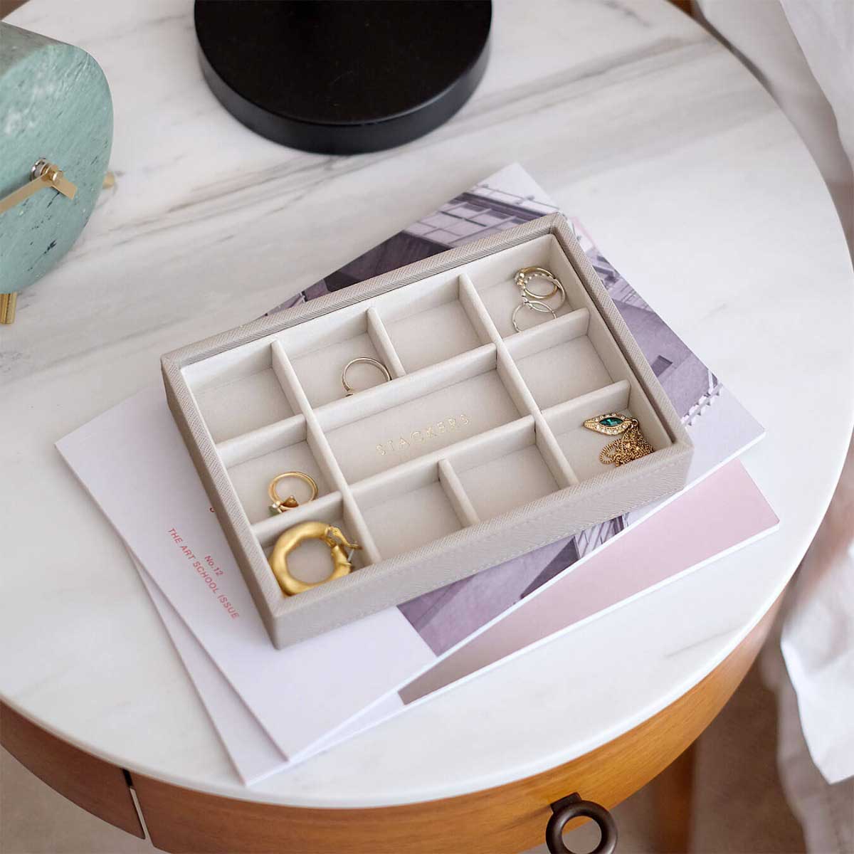 Mini Taupe - bakki með 11 hólfum