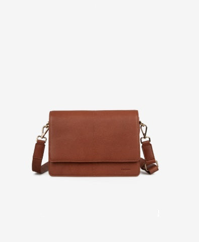 TREATS - Carrie Lavish Cognac veski