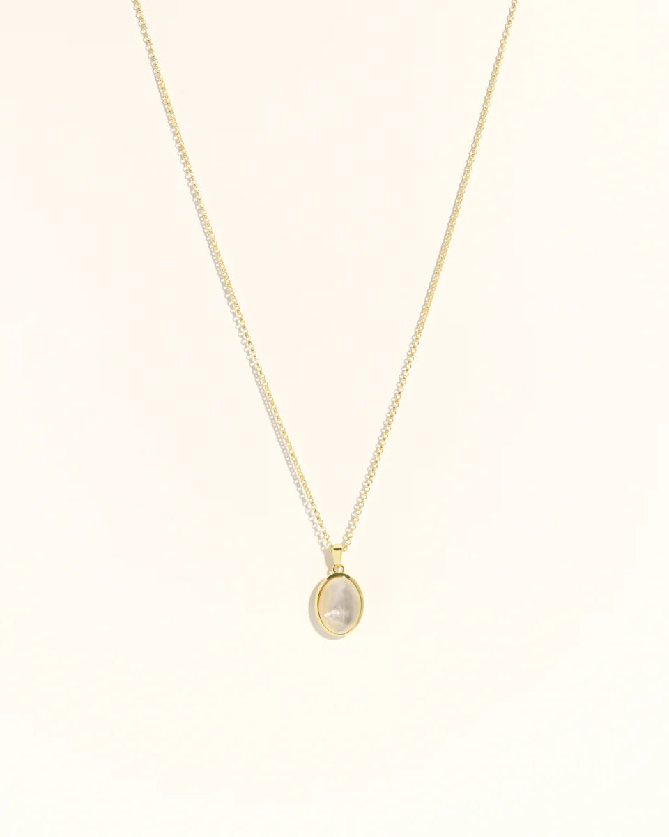 Oval Stone Necklace - Mother of Pearl