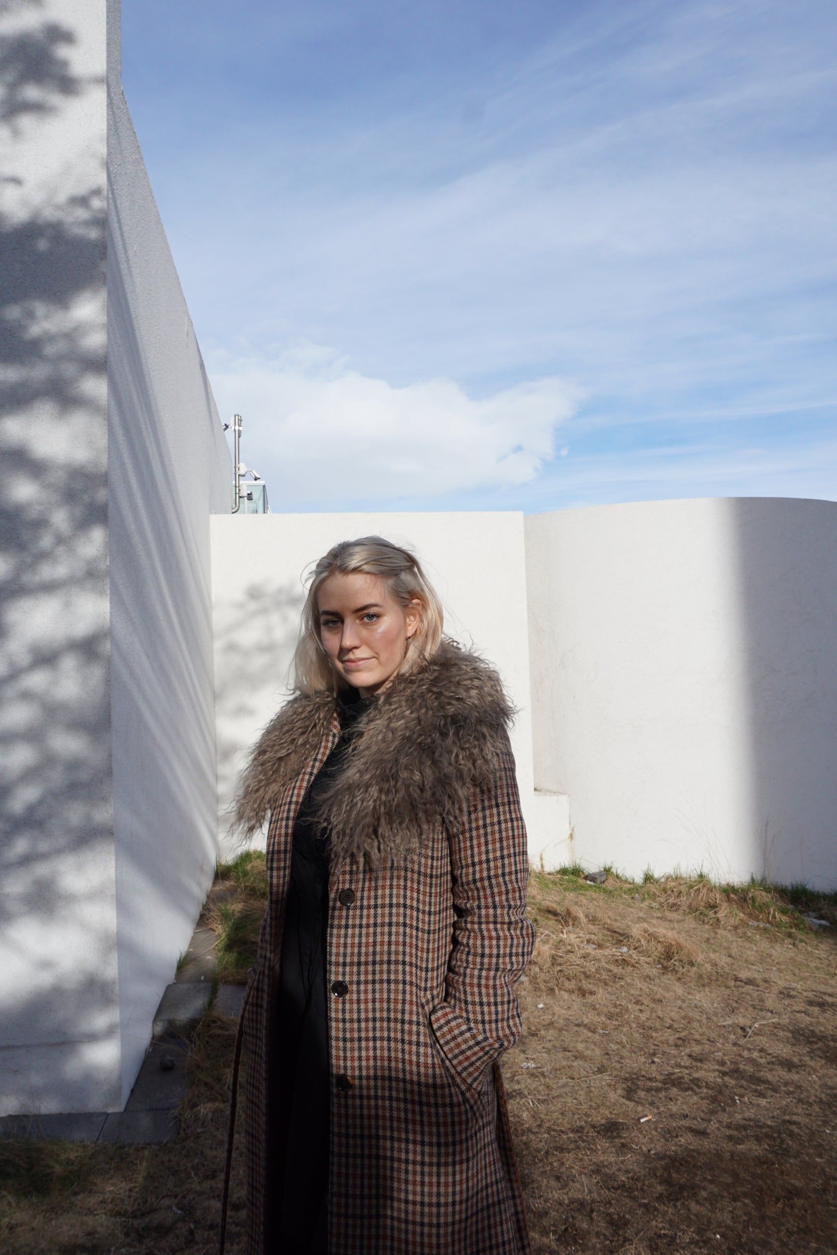 Dimma - ljósbrúnn