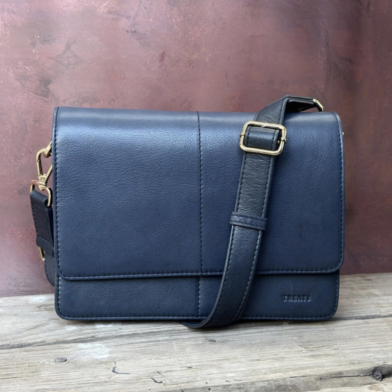 TREATS - Carrie Lavish Navy veski