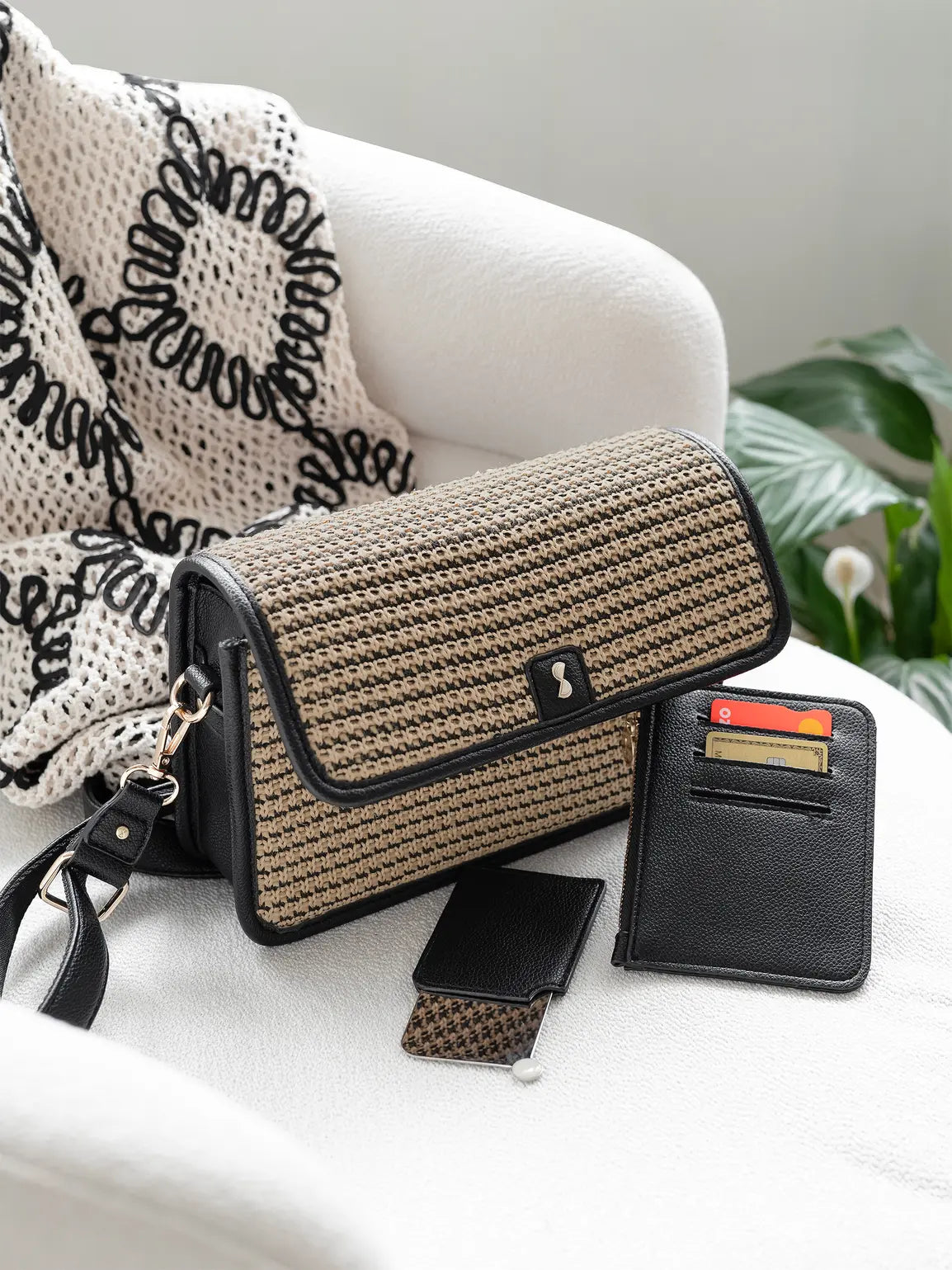 Stackers - Raffia Crossbody Bag