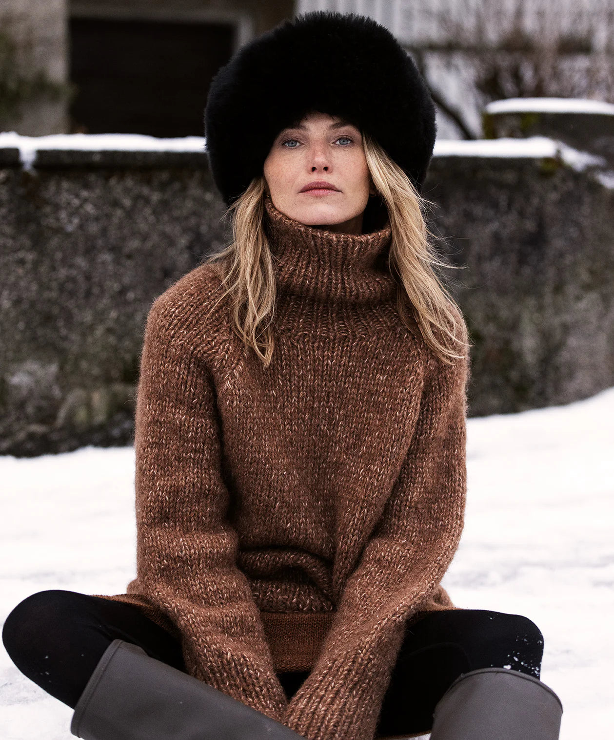 Alpaca Fur Hat - Black