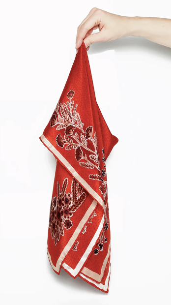 EYRARRÓS SILK SCARF