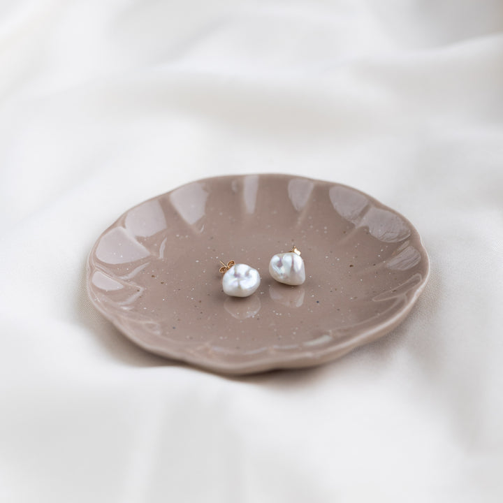 Orchid Pearl Studs